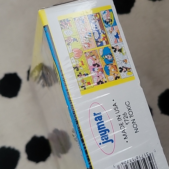 Vintage Disney Jokes and Riddles Floor Puzzle  17" x 22" - Picture 5 of 7